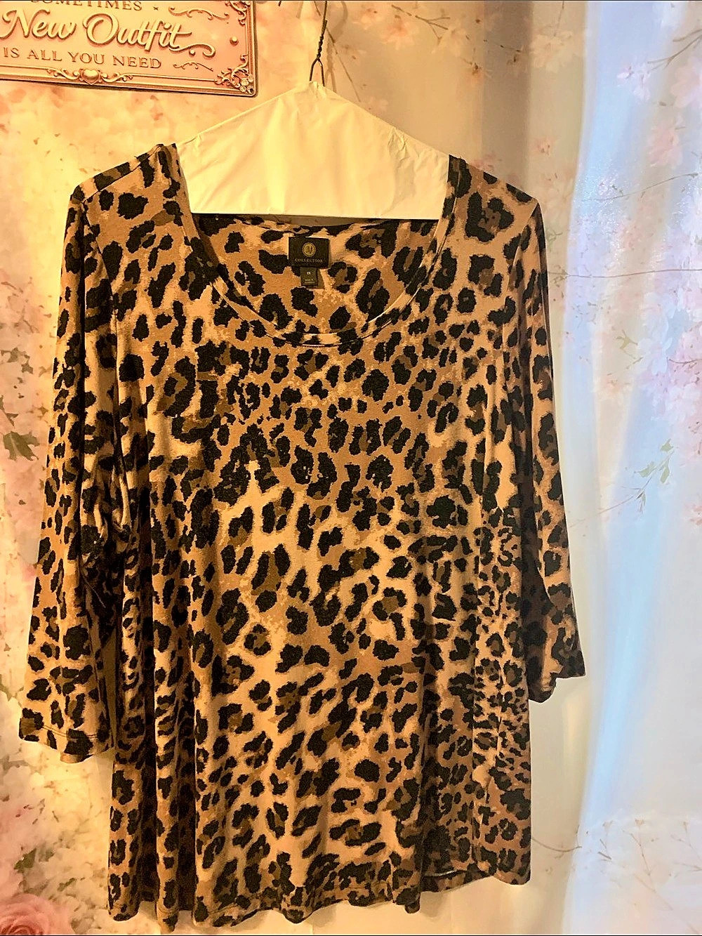 Leopard Print Long Sleeve Top